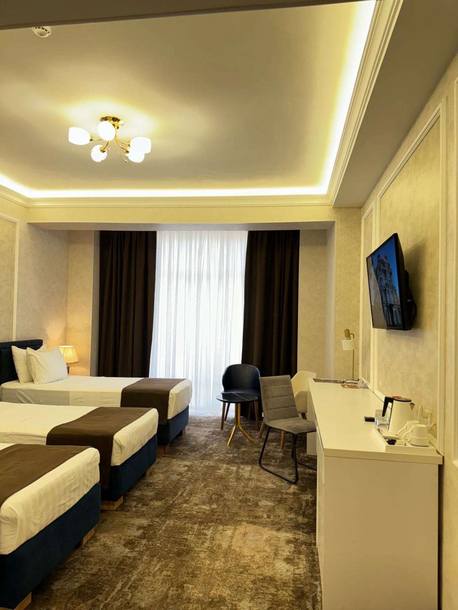 Garnet Hotel Tashkent Exterior photo